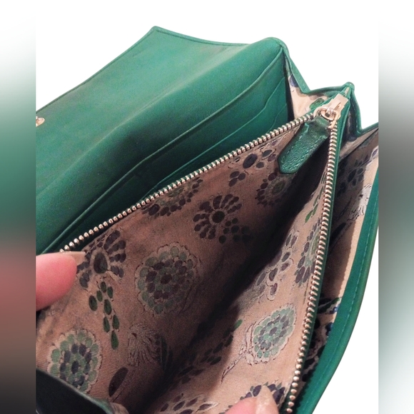 BVLGARI Calfskin Leather Long Vintage Wallet - Picture 13 of 15